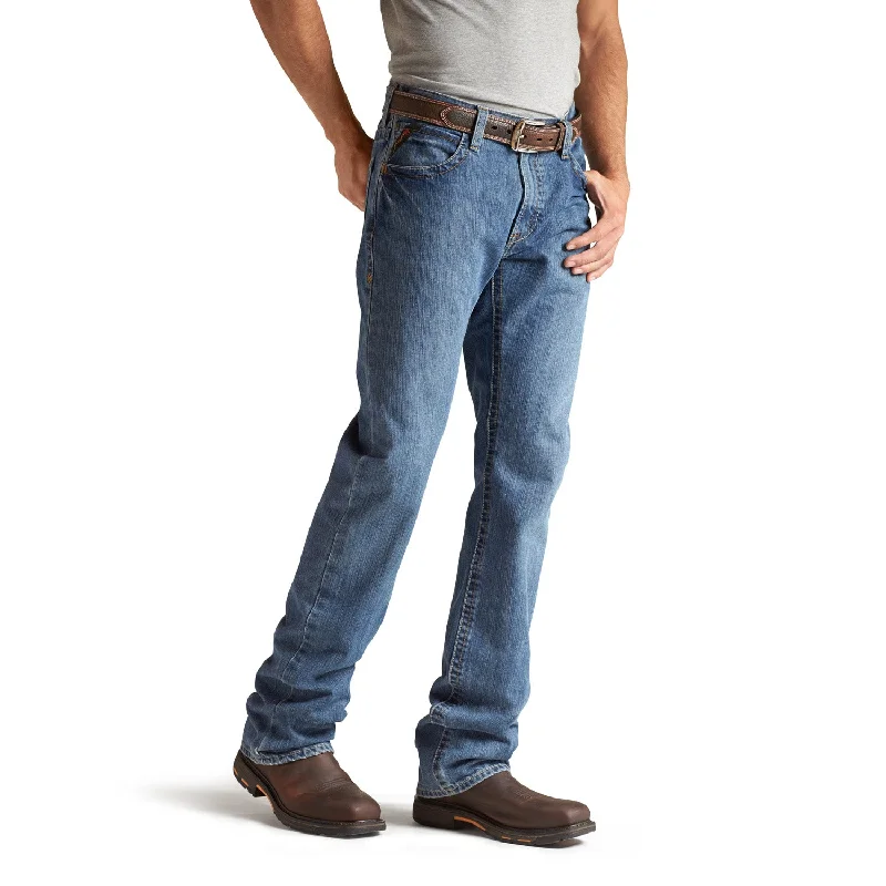 Upgrade your look with stylish, affordable men’s clothing. Ariat FR Men's M4 Flint Relaxed Basic Boot Cut Jean 10012552 Upgrade your look with stylish, affordable men’s clothing. Ariat FR Men's M4 Flint Relaxed Basic Boot Cut Jean 10012552