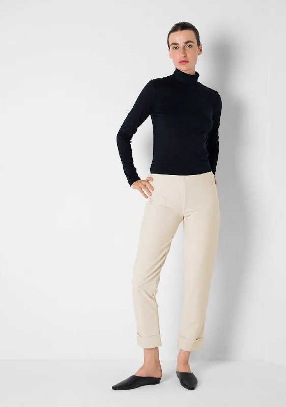 Shop stylish men’s clothing and enjoy amazing discounts. Simple Pants, Winterpure, marmor Shop stylish men’s clothing and enjoy amazing discounts. Simple Pants, Winterpure, marmor