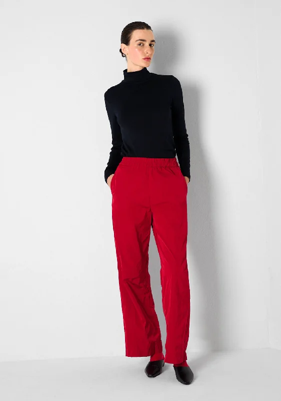 Big discounts  – Shop now for amazing deals.  Loose Pants, heavy Taffetas, tomato