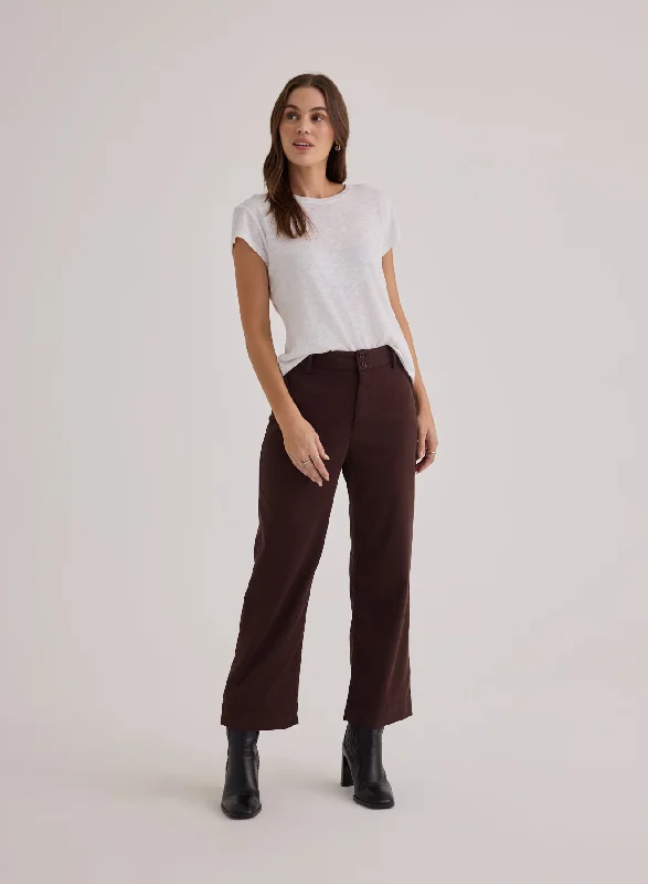 Shop the latest seasonal clothing sale – Big savings on stylish outfits. Saige Wide Leg Crop - Deep Espresso Shop the latest seasonal clothing sale – Big savings on stylish outfits. Saige Wide Leg Crop - Deep Espresso