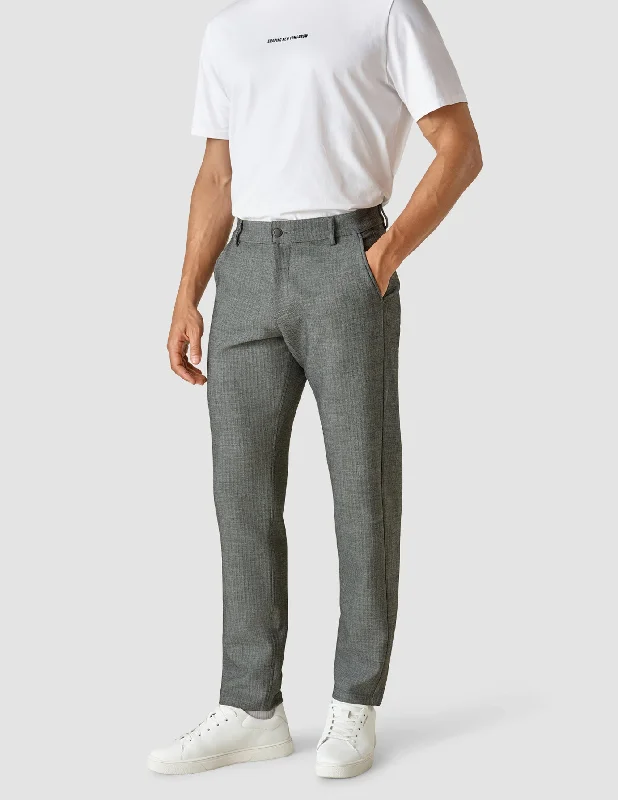 Find your perfect fit at the best prices – Clothing deals now on sale. Heavy Edition Pants Regular Grey Herringbone 2.0 Find your perfect fit at the best prices – Clothing deals now on sale. Heavy Edition Pants Regular Grey Herringbone 2.0