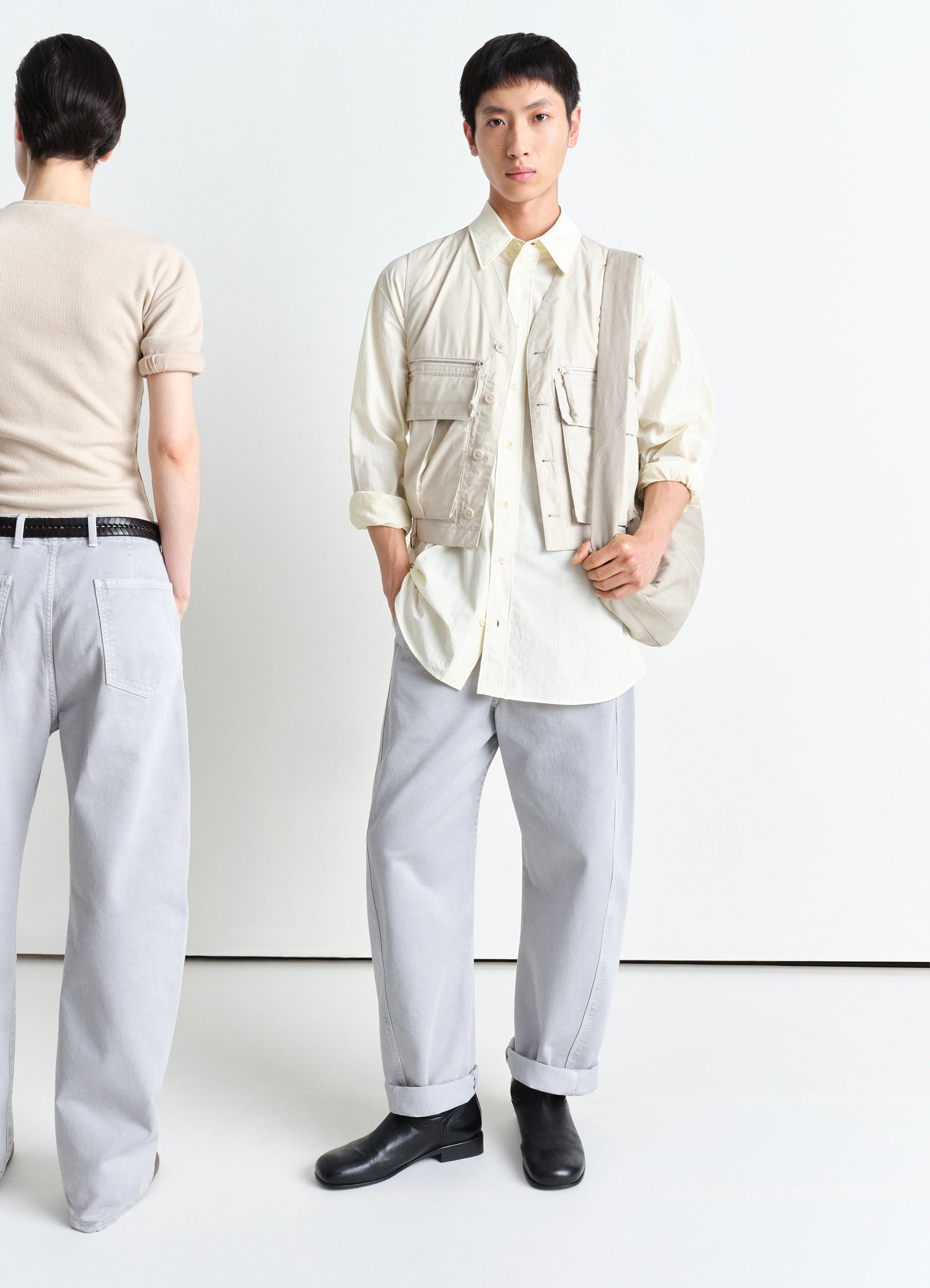 Shop men’s fashion at discount prices and save up to 70%!  TWISTED BELTED PANTS
