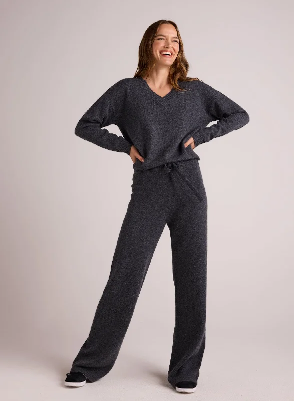 Shop the latest trends in men's clothing at unbeatable prices. Wide Leg Sweatpant - Charcoal Shop the latest trends in men's clothing at unbeatable prices. Wide Leg Sweatpant - Charcoal