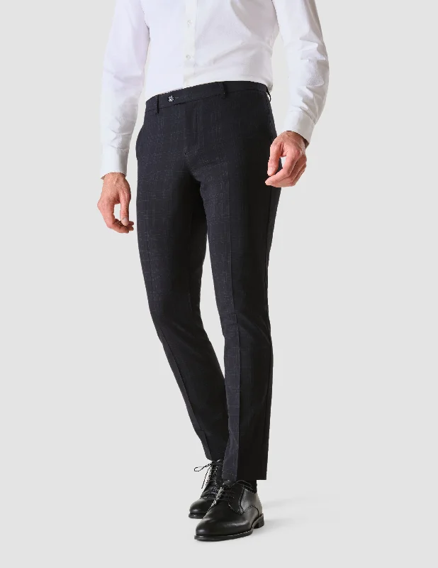 Shop the season’s best styles at discounted prices on men's clothing. Essential Suit Pants Slim Winchester Shop the season’s best styles at discounted prices on men's clothing. Essential Suit Pants Slim Winchester
