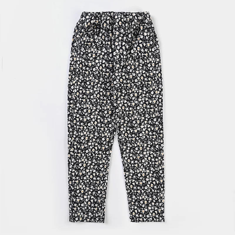Special offer: Save on everyday clothing essentials – Shop now! Girls Cotton Twill Jeggings Black Floral Special offer: Save on everyday clothing essentials – Shop now! Girls Cotton Twill Jeggings Black Floral
