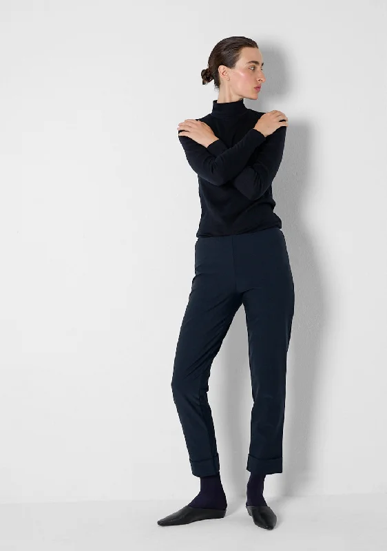 Massive discounts on all clothing items – Shop now for the best prices. Simple Pants, Winterpure, night Massive discounts on all clothing items – Shop now for the best prices. Simple Pants, Winterpure, night