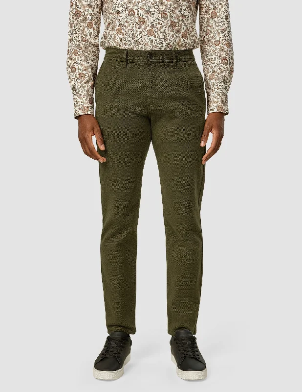 Shop online now for exclusive savings on men’s  clothing.  Classic Pants Regular North Green