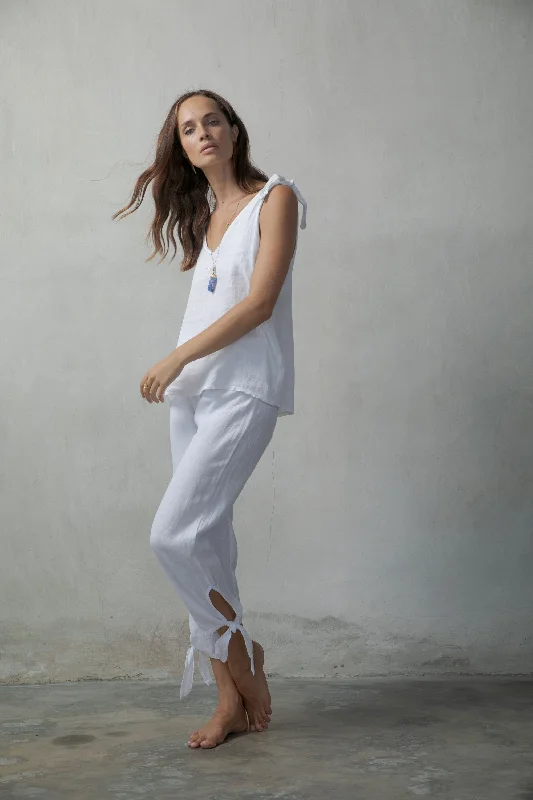 Flash sale on trendy clothing – Limited time offers available online. Tie-Knot Linen Capri Pants White Flash sale on trendy clothing – Limited time offers available online. Tie-Knot Linen Capri Pants White