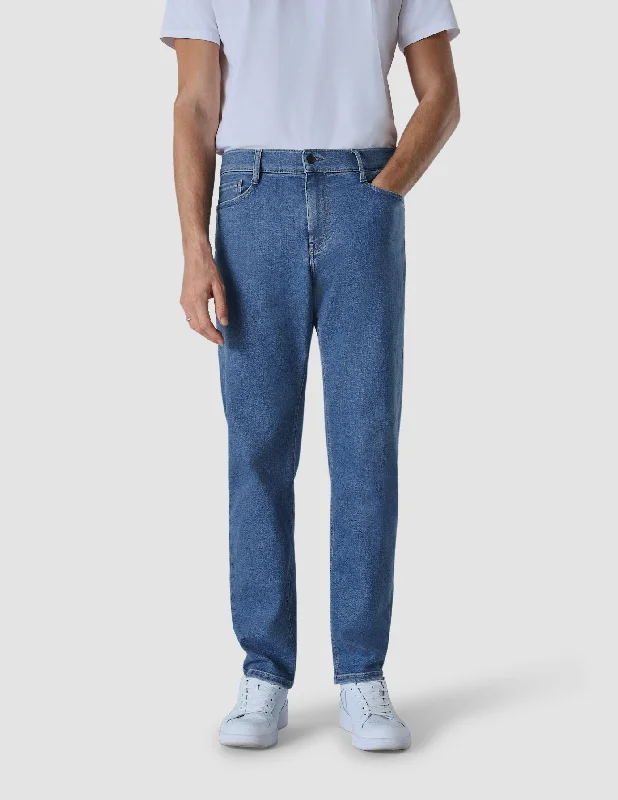 Limited-time offer – Shop top-rated clothing with massive discounts! Classic Jeans Regular Light Blue Limited-time offer – Shop top-rated clothing with massive discounts! Classic Jeans Regular Light Blue