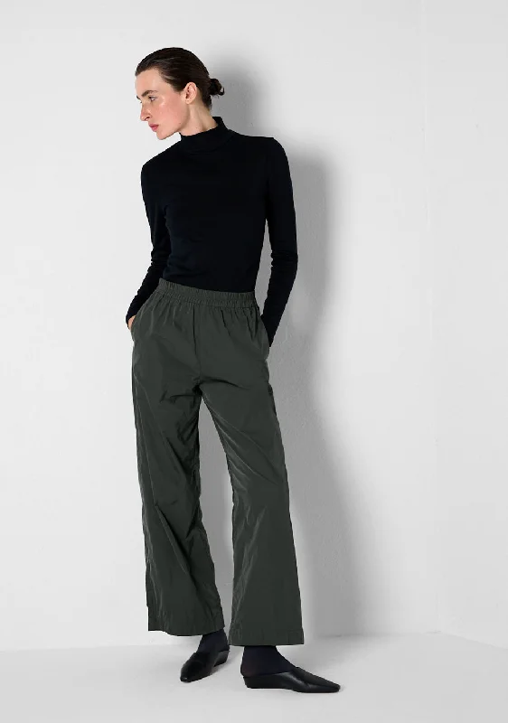 Exclusive online offer: Save 30% on all men's clothing. Loose Pants, heavy Taffetas, granite Exclusive online offer: Save 30% on all men's clothing. Loose Pants, heavy Taffetas, granite