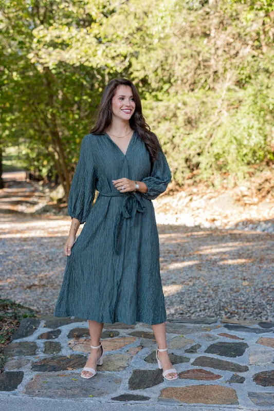 Everyday essentials for a stylish wardrobe   Vintage Fancy Olive Midi Dress