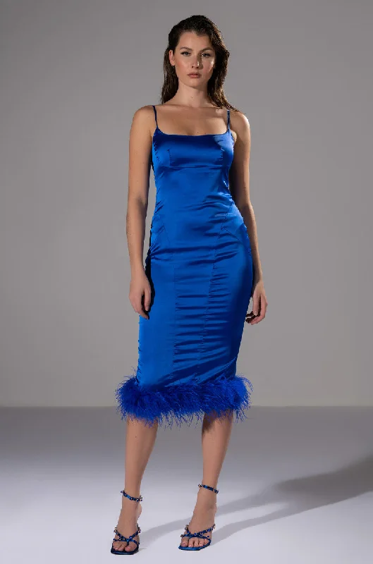 Designer-inspired women’s fashion at affordable prices   ISLA FEATHER DETAIL STRAPLESS MIDI DRESS