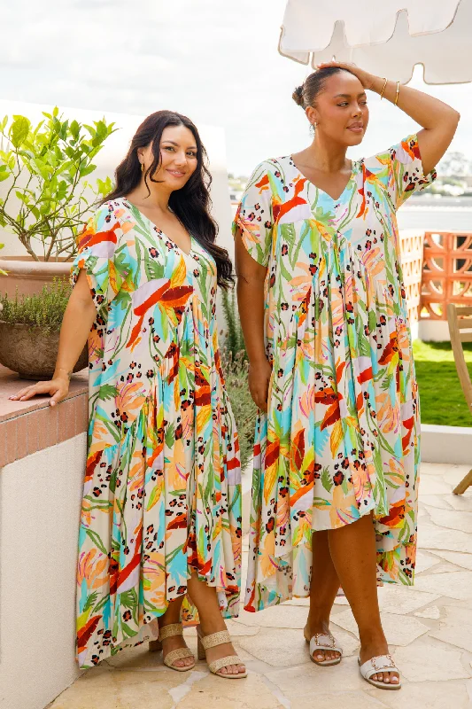 Fashion-forward women’s clothing on a budget   Peak Maxi Dress | Castaway
