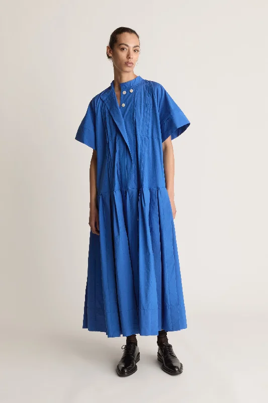 Dress to impress with elegant women’s wear   Irving Maxi Dress