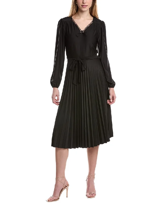 Fashionable clothing to fit every body type   Sharagano Pleated Midi Dress