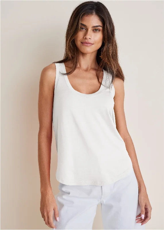Best deals  fashion – Don’t miss the latest clothing discounts.  Scoop Neck Tank - Off White