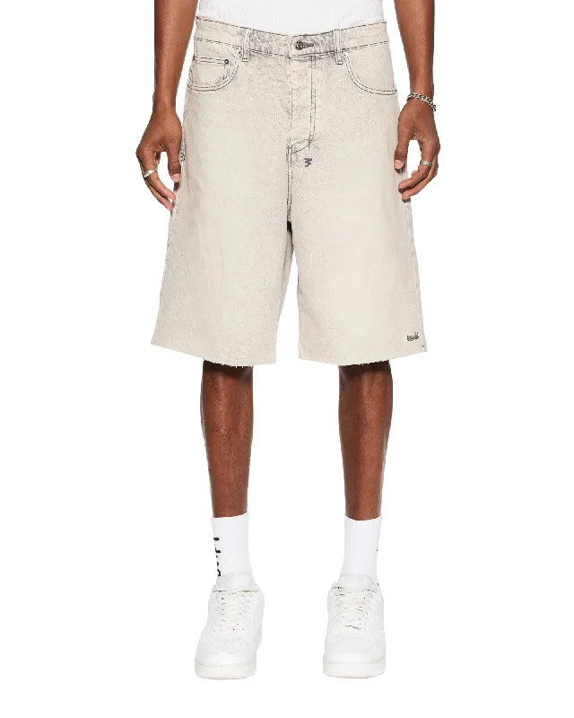 Look sharp without breaking the bank – men’s clothing sale now!  MAXX SHORT PLUTO