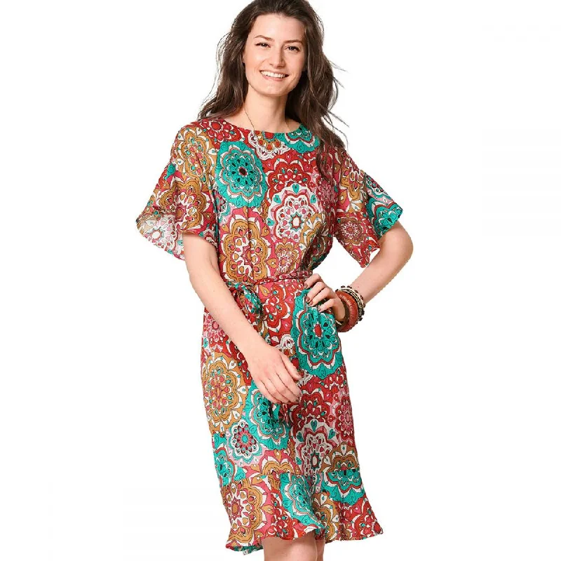 Stylish women’s clothing designed for comfort   Burda Dress 6131