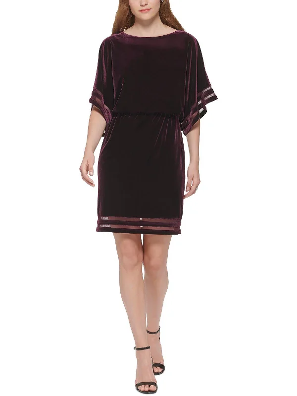 Fashionable clothing that fits every occasion Petites Womens Velvet Knee Shift Dress Fashionable clothing that fits every occasion Petites Womens Velvet Knee Shift Dress