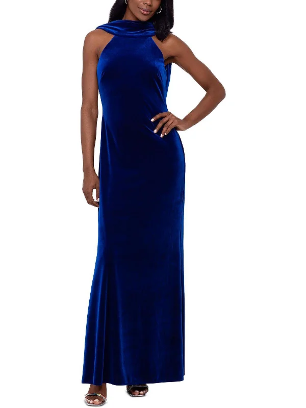 Timeless clothing pieces every woman should own   Womens Velvet Long Evening Dress