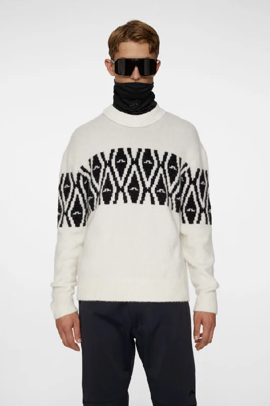 Don’t miss out on men’s fashion sales – shop today and save big!  Jalen Jacquard Sweater