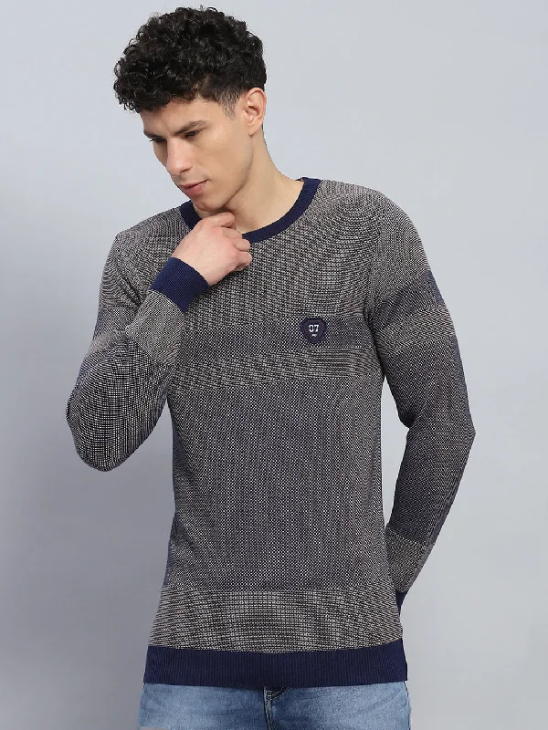Last chance! Men’s clothing at unbeatable prices. Men Blue Self Design Round Neck Full Sleeve Pullover Last chance! Men’s clothing at unbeatable prices. Men Blue Self Design Round Neck Full Sleeve Pullover