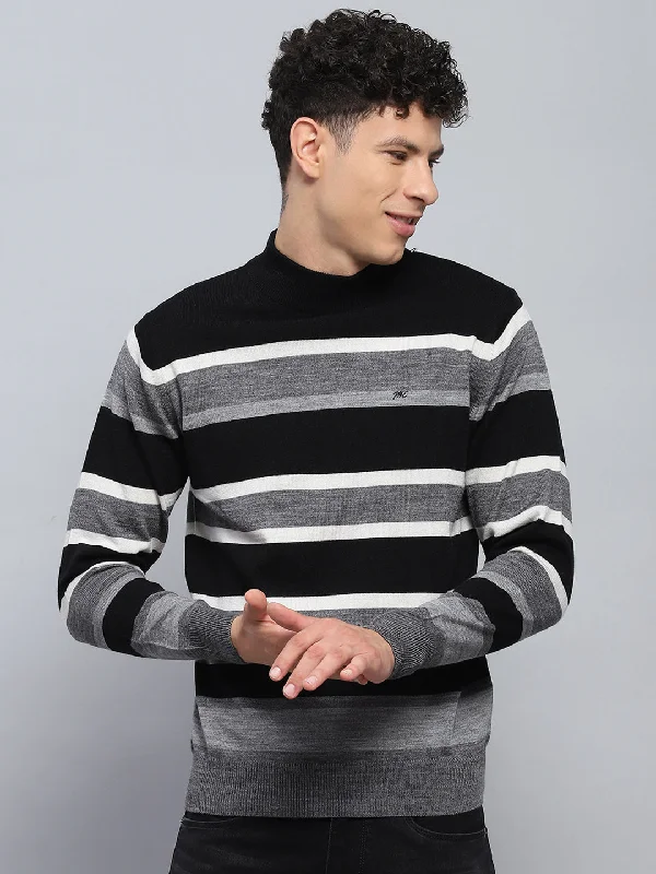 Seasonal sale  Men Grey Stripe Round Neck Full Sleeve Pullover