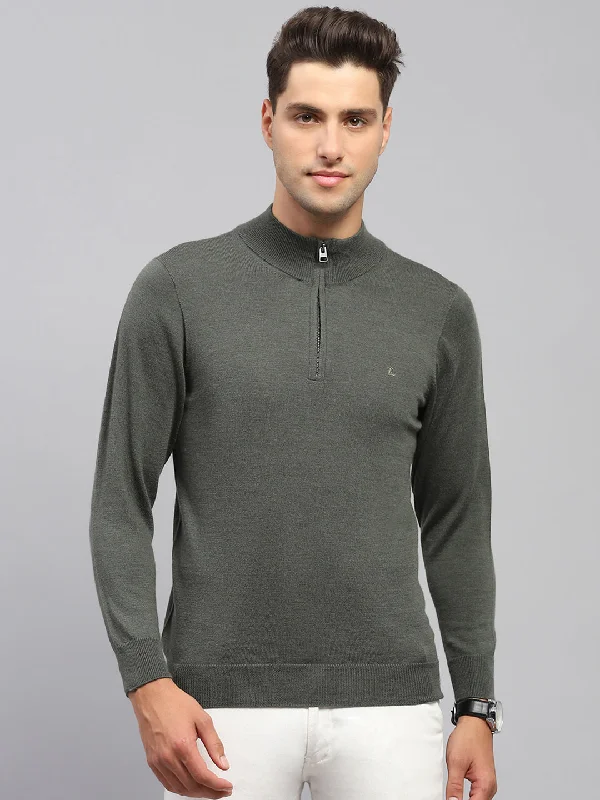 Find your perfect fit at the best prices – Clothing deals now on sale. Men Olive Solid Mock Neck Full Sleeve Pullover Find your perfect fit at the best prices – Clothing deals now on sale. Men Olive Solid Mock Neck Full Sleeve Pullover