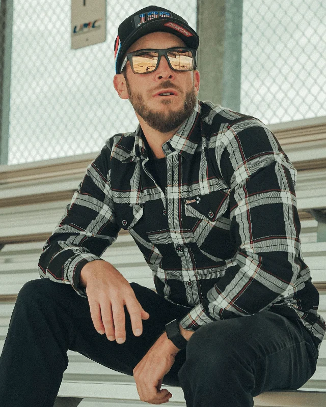 Unbeatable discounts on top-selling apparel – Only available online. Checkered Flag Flannel Unbeatable discounts on top-selling apparel – Only available online. Checkered Flag Flannel