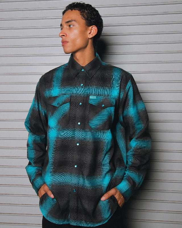 Shop the best fashion at unbeatable prices – Limited time only.  Crusher Flannel