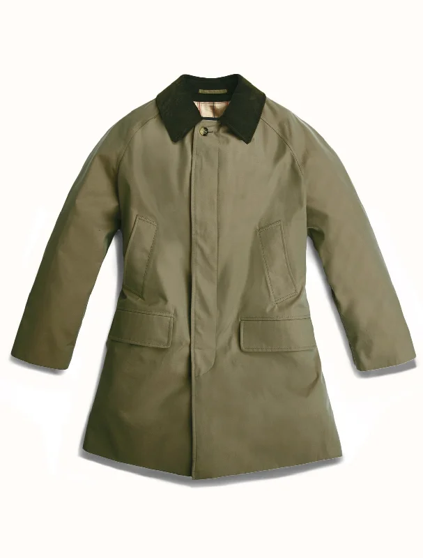 Save more with bundle deals on men’s fashion items.  Grampian Gabardine Sage