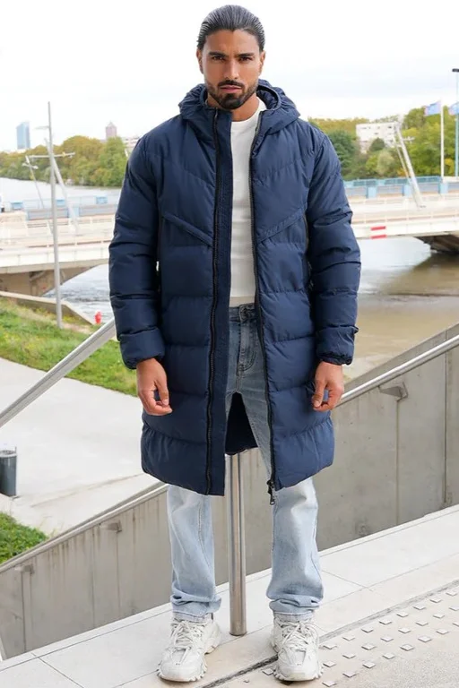 Seasonal discounts on stylish clothes – Perfect for any occasion!  THE NORVIK PARKA