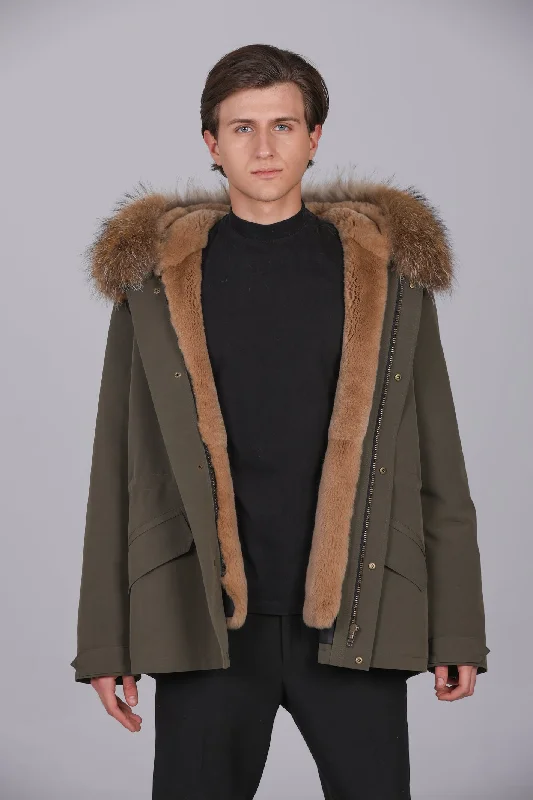 Final clearance: Men’s clothing items up to 70% off! Parka corto in misto cotone impermeabile Raccon e Rex rabbit Final clearance: Men’s clothing items up to 70% off! Parka corto in misto cotone impermeabile Raccon e Rex rabbit