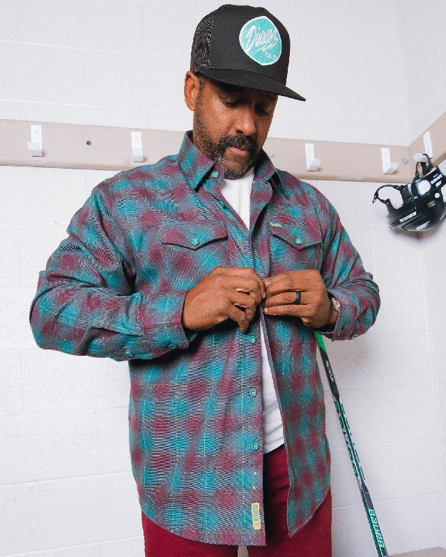 Shop the latest trends in men's clothing at unbeatable prices.  Quack Flannel