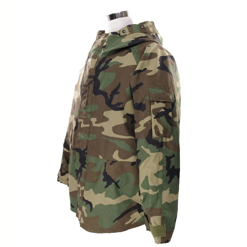 Huge deals on men’s clothing – Limited-time only!  VINTAGE US ARMY WOODLAND CAMO ECWCS PARKA GORETEX 1996 SIZE XL REGULAR