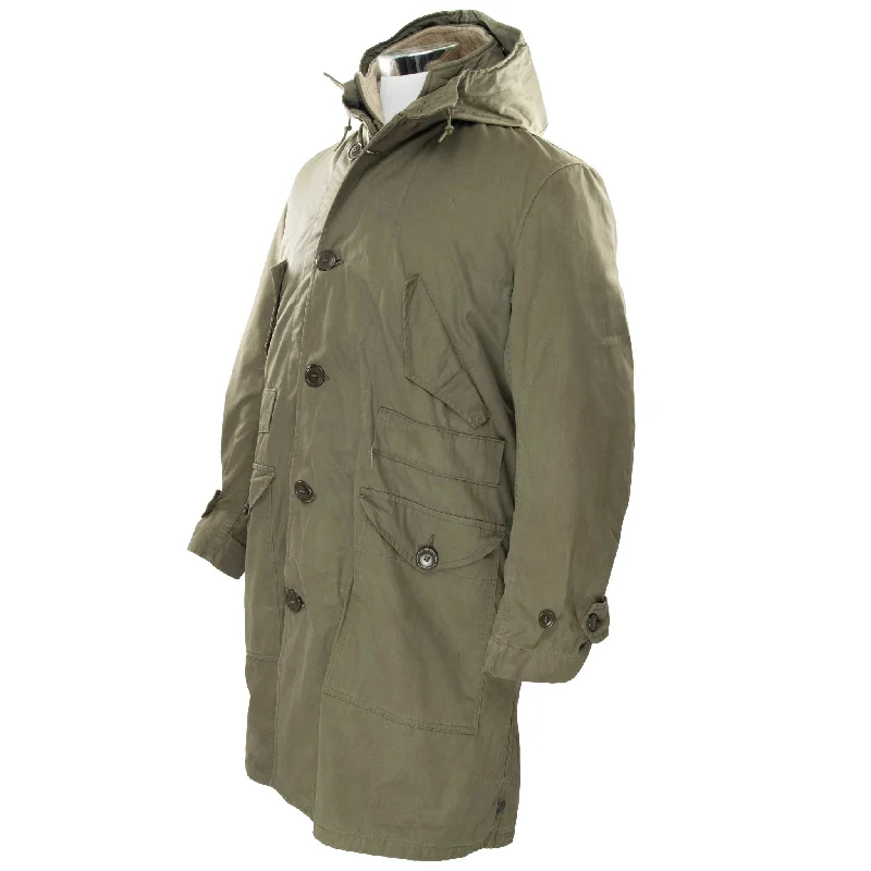 – Shop trendy clothing now.  VINTAGE USAF M51 OVERCOAT PARKA WITH PILE LINER 1950 KOREAN WAR SMALL