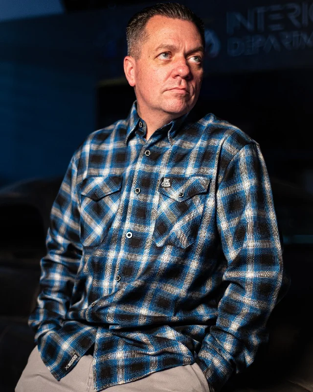 Flash sale alert! Shop fashion-forward clothing at discounted prices. West Coast Customs 30YR Flannel Flash sale alert! Shop fashion-forward clothing at discounted prices. West Coast Customs 30YR Flannel