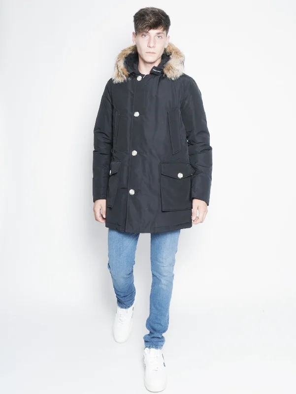 Shop smart, save big – men’s clothing sale on now!  Parka Arctic in Ramar DF Nero