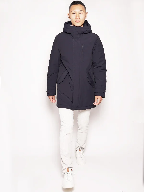 Shop the latest men’s styles at unbelievable prices.  Parka in Tessuto Tecnico Blu