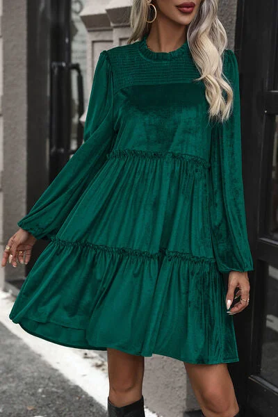 Refresh your wardrobe with high-quality women’s fashion Smocked Balloon Sleeve Frill Trim Tiered Dress Refresh your wardrobe with high-quality women’s fashion Smocked Balloon Sleeve Frill Trim Tiered Dress