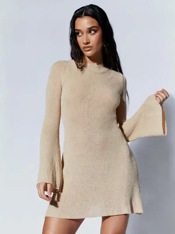Chic, modern fashion for empowered women Women’s bell sleeves backless striped slim knitted dress Chic, modern fashion for empowered women Women’s bell sleeves backless striped slim knitted dress