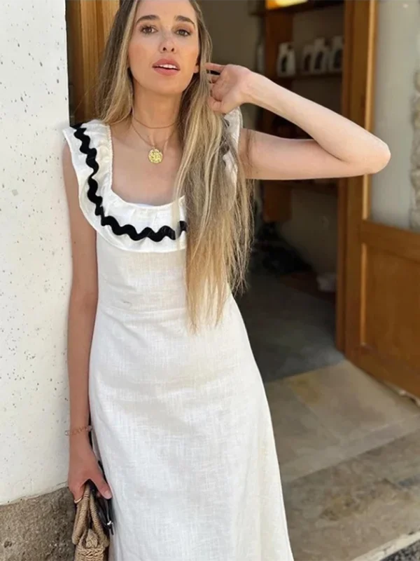 Refresh your wardrobe with trendy women’s apparel Women's Ruffled Square Neck Colorblock Dress - Everyday Dresses Refresh your wardrobe with trendy women’s apparel Women's Ruffled Square Neck Colorblock Dress - Everyday Dresses