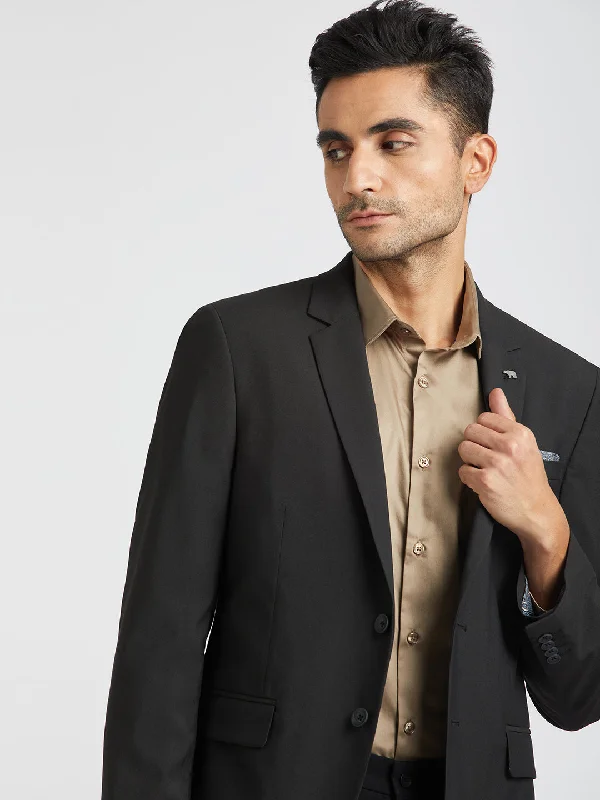 Get the latest styles in clothing – Shop now for unbeatable deals.  Sosa