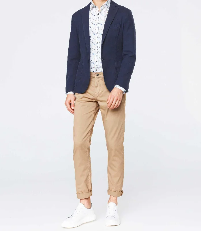Exclusive offers on the latest clothing styles for men .  Veste casual coton marine