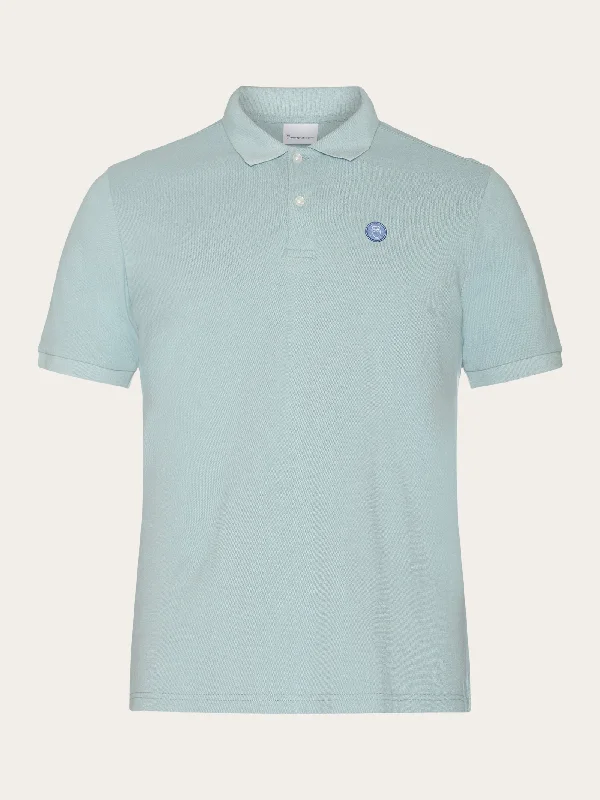 Shop men’s  clothing for all seasons – Save big today!  Basic badge polo - Gray Mist