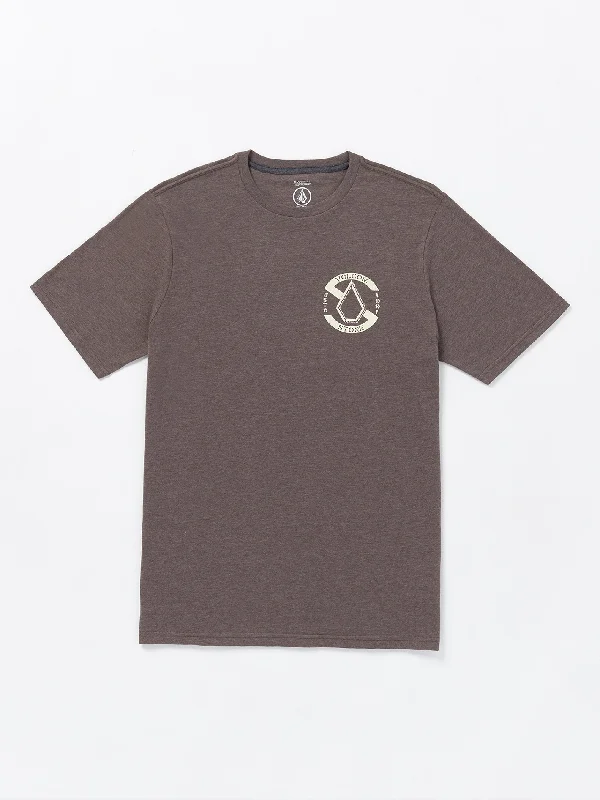 Shop the latest men’s styles at unbelievable prices. Celler Short Sleeve Tee - Pumice Heather Shop the latest men’s styles at unbelievable prices. Celler Short Sleeve Tee - Pumice Heather
