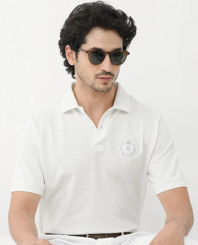 Exclusive offers on men’s wardrobe essentials – save more now! Rare Rabbit Mens Dariol White Cotton Fabric Short Sleeve Solid Knitted Polo T-Shirt Exclusive offers on men’s wardrobe essentials – save more now! Rare Rabbit Mens Dariol White Cotton Fabric Short Sleeve Solid Knitted Polo T-Shirt