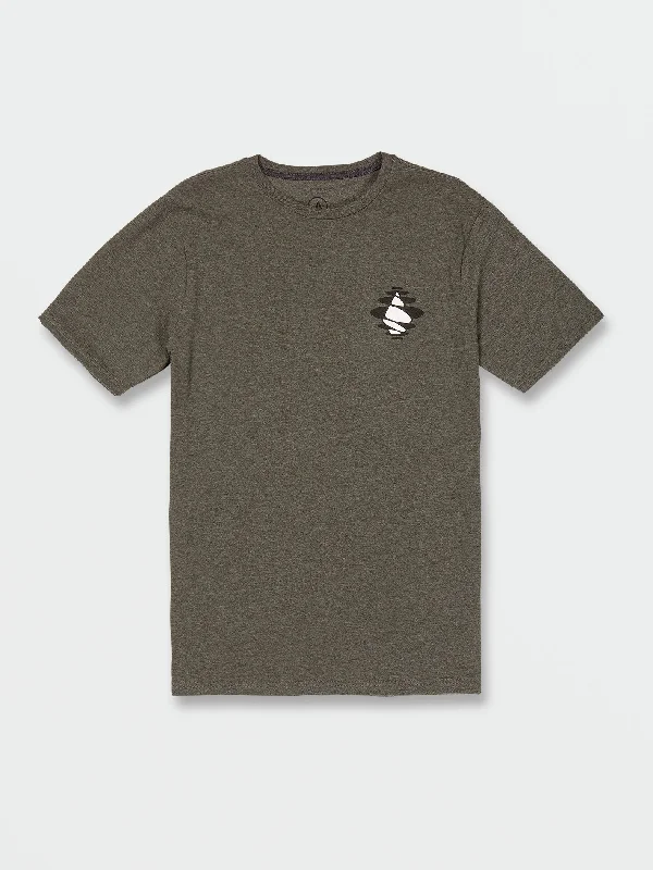 Shop the latest trends in men's clothing at unbeatable prices. Diffuser Short Sleeve Tee - Martini Olive Shop the latest trends in men's clothing at unbeatable prices. Diffuser Short Sleeve Tee - Martini Olive