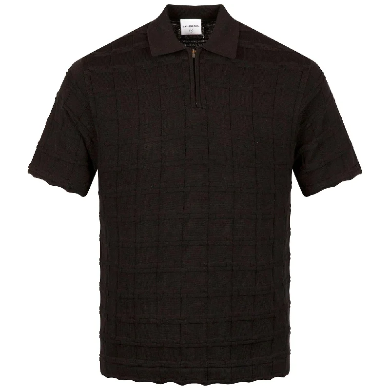 Seasonal fashion sale – Save on all your wardrobe essentials today! Ezra Sweater Polo Black - AW24 Seasonal fashion sale – Save on all your wardrobe essentials today! Ezra Sweater Polo Black - AW24