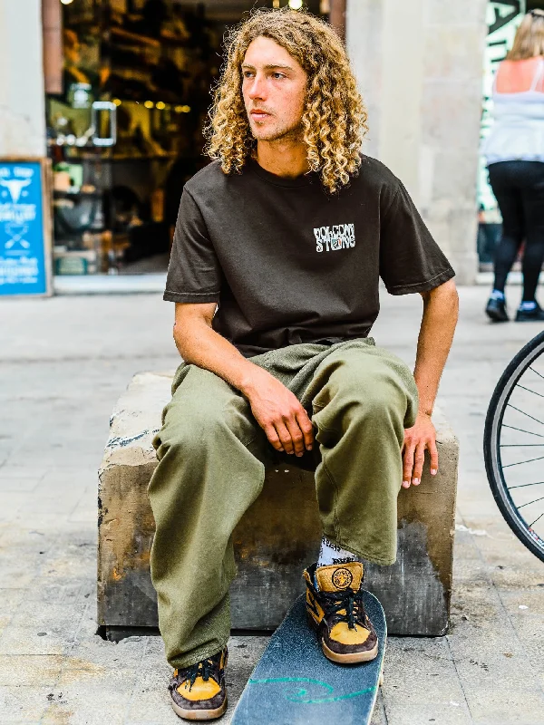 Save up to 70%  clothing – Shop now for the best deals.  Feline Short Sleeve Tee - Rinsed Black